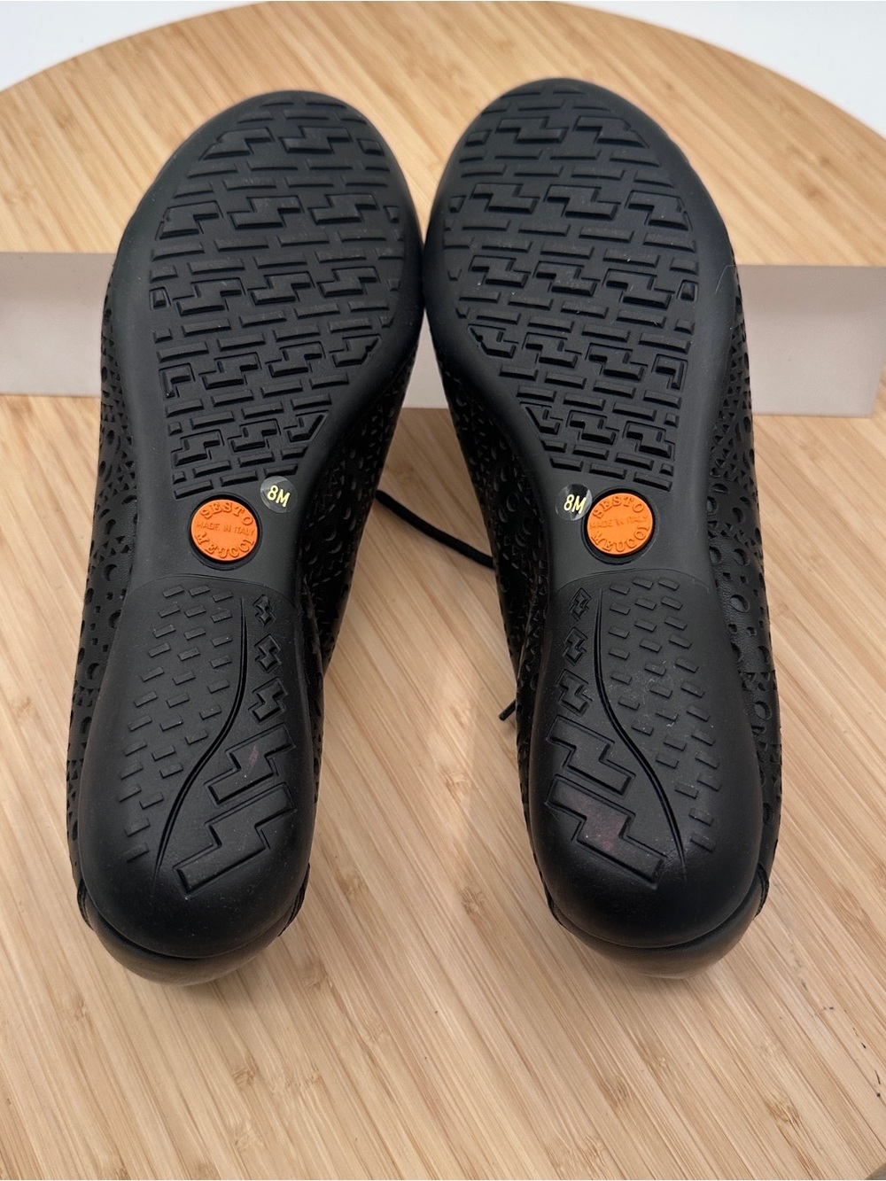 New in box - Vintage Sesto Meucci - Betka laser cut leather sneaker - size 8 - Picture 8 of 11